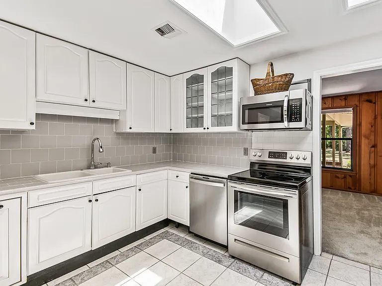 5070 Buck Lake Rd — Photo 14
