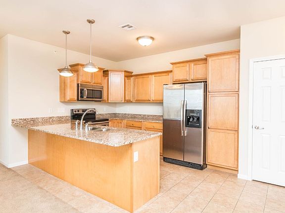 2nd image of 3000 Grand Mere Pkwy APT 14