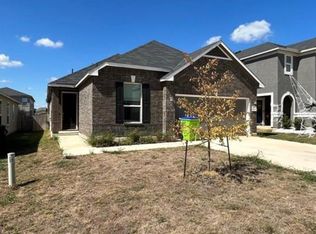 8273 Assumption Dr, San Antonio, TX 78254