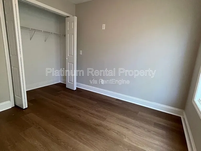 1135 Coleman St SW — Photo 23
