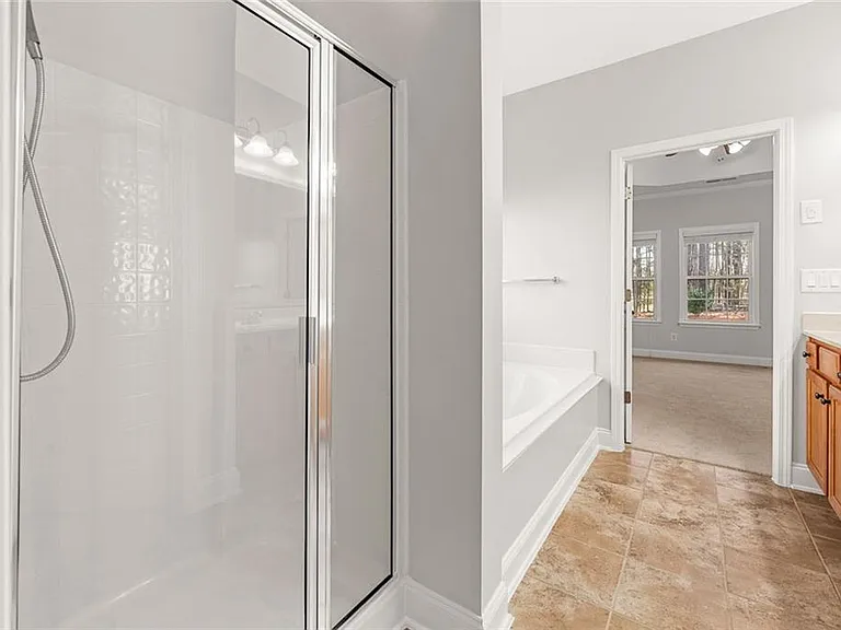 3329 Rosecliff Trce — Photo 35