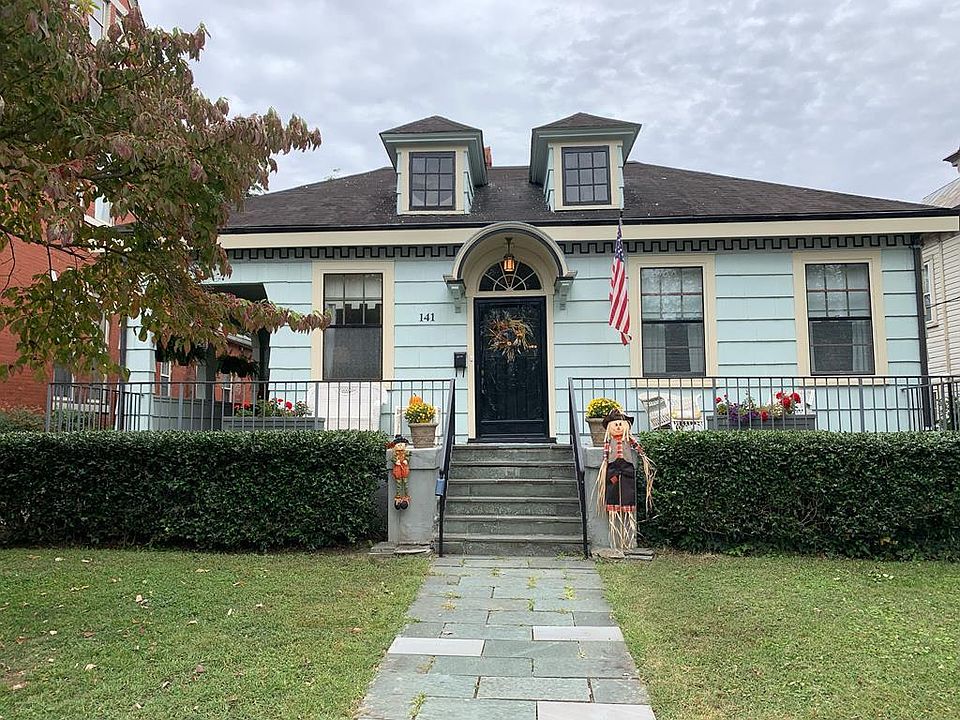 1st image of 141 Holbrook Ave