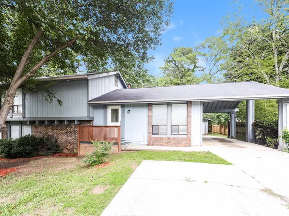 9036 Sterling Ridge Ln, Jonesboro, GA 30238