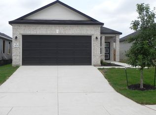 3435 N Old Almonte Dr, San Antonio, TX 78224