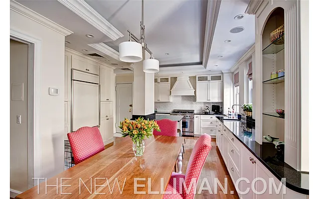 Sold by Douglas Elliman | media 3
