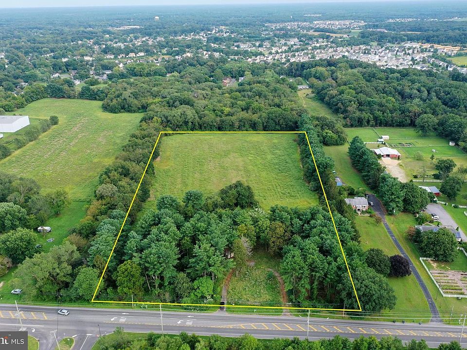 1st image of 632 Clayton Rd