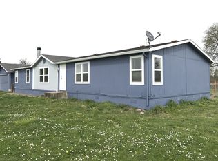 96565 Adams Ln, Junction City, OR 97448