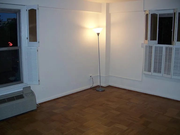 2500 Q St NW #213 — Photo 11