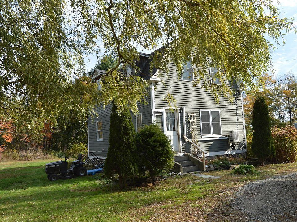 2nd image of 257 Waldo Ave