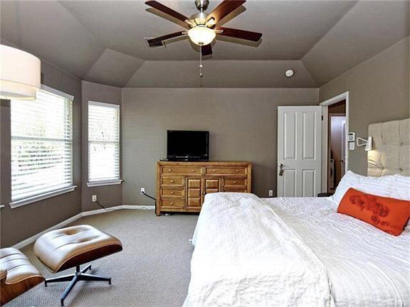 2nd image of 12500 Zeller Ln