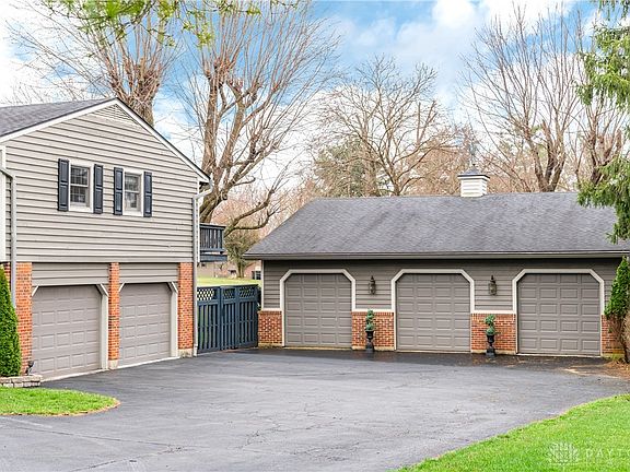 4th image of 1916 Little York Rd