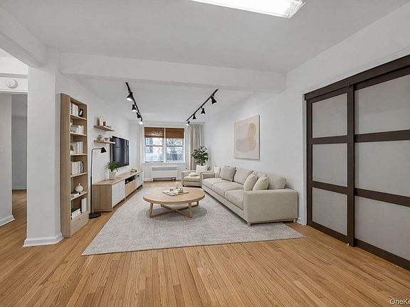 3rd image of 2080 Barnes Avenue #4E