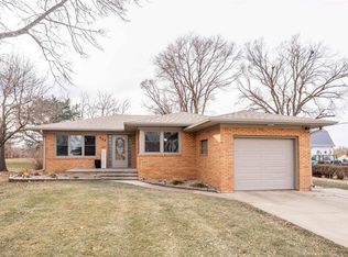 622 Plymouth St SW, Le Mars, IA 51031