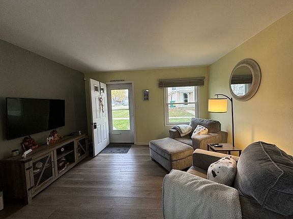 4th image of 1521 E Stonehenge Dr #1521