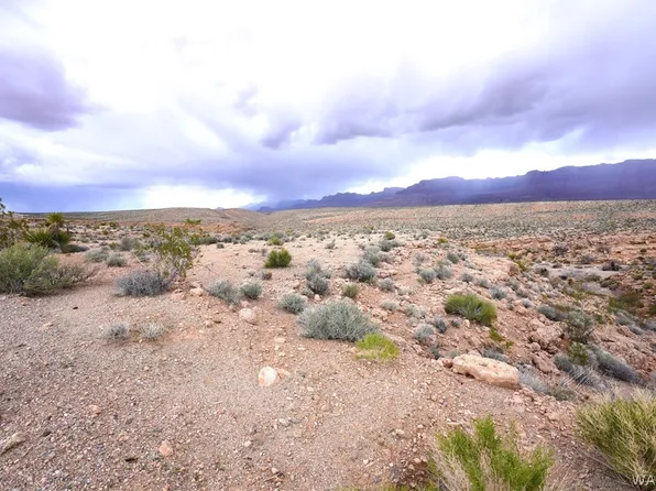 30670 N Spencer Dr, Meadview, AZ 86444