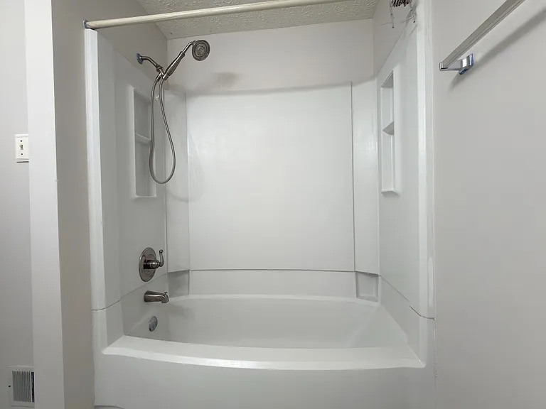 5519 Inverness Woods Ct — Photo 25