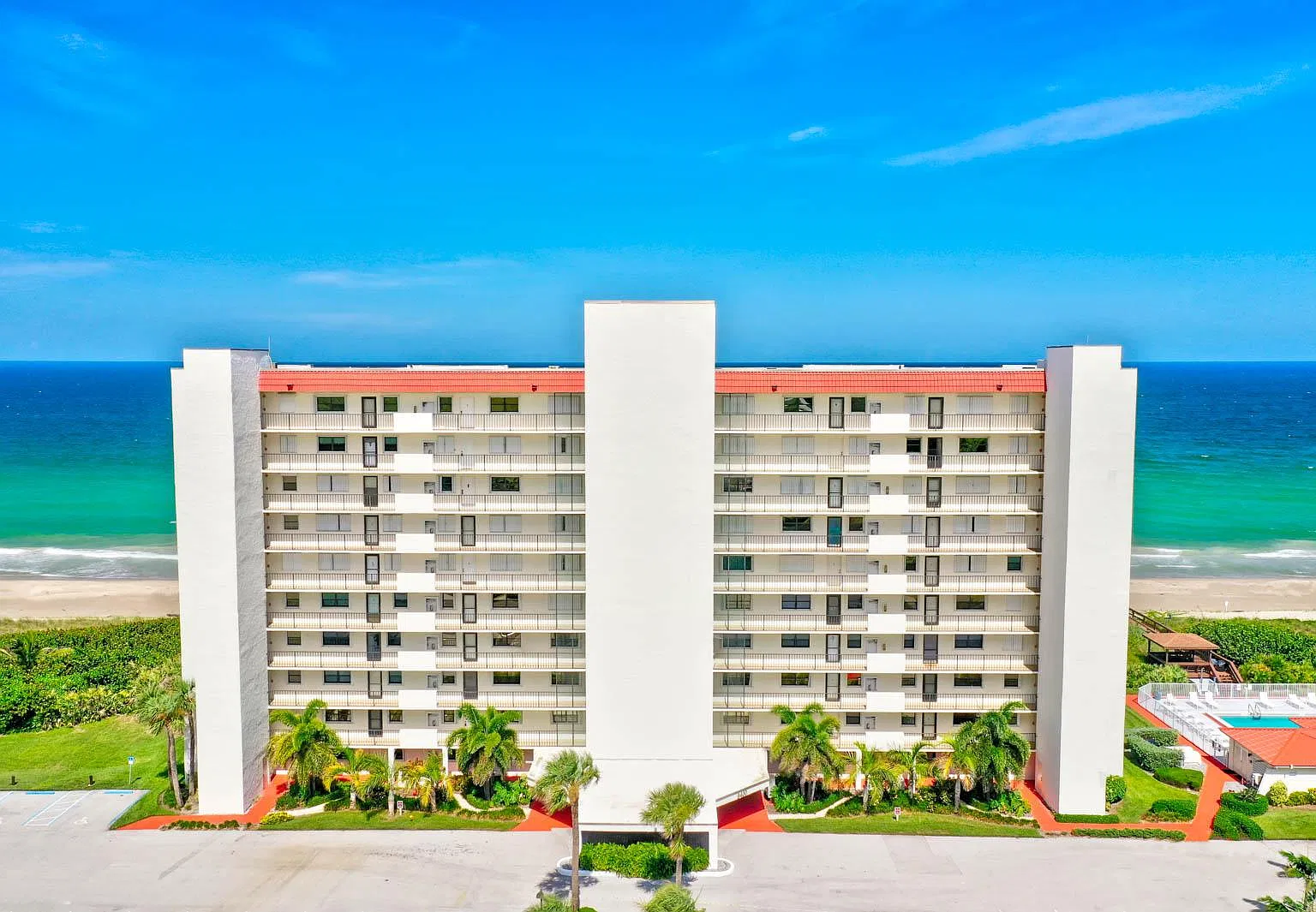 2 bed, 1053 sqft, $3,000 — Photo 3