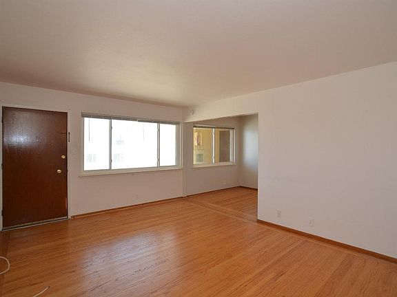 2nd image of 3355 Taraval St APT 5