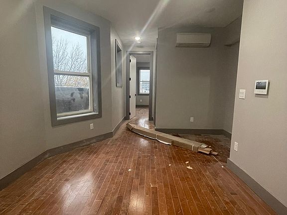 2nd image of 39 Van Wagenen Ave #3K