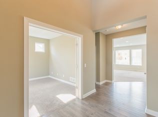 4038 Holasek Path, Chaska, MN 55318