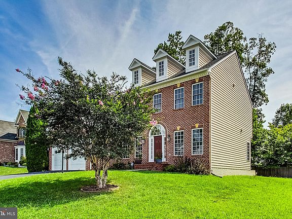 3rd image of 14127 Baneberry Cir