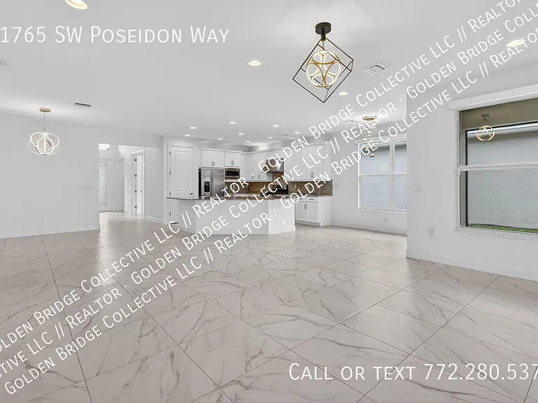 11765 SW Poseidon Way — Photo 5