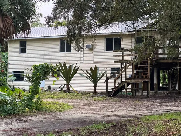 460 39th AVE NE, NAPLES, FL 34120