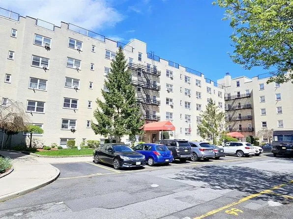 2205 N Central Rd #D1, Fort Lee, NJ 07024