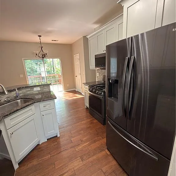 5706 Amberside Ln — Photo 18