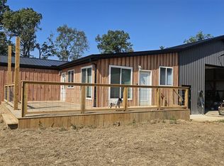 605 Phillip Whitlow Rd, Summer Shade, KY 42166