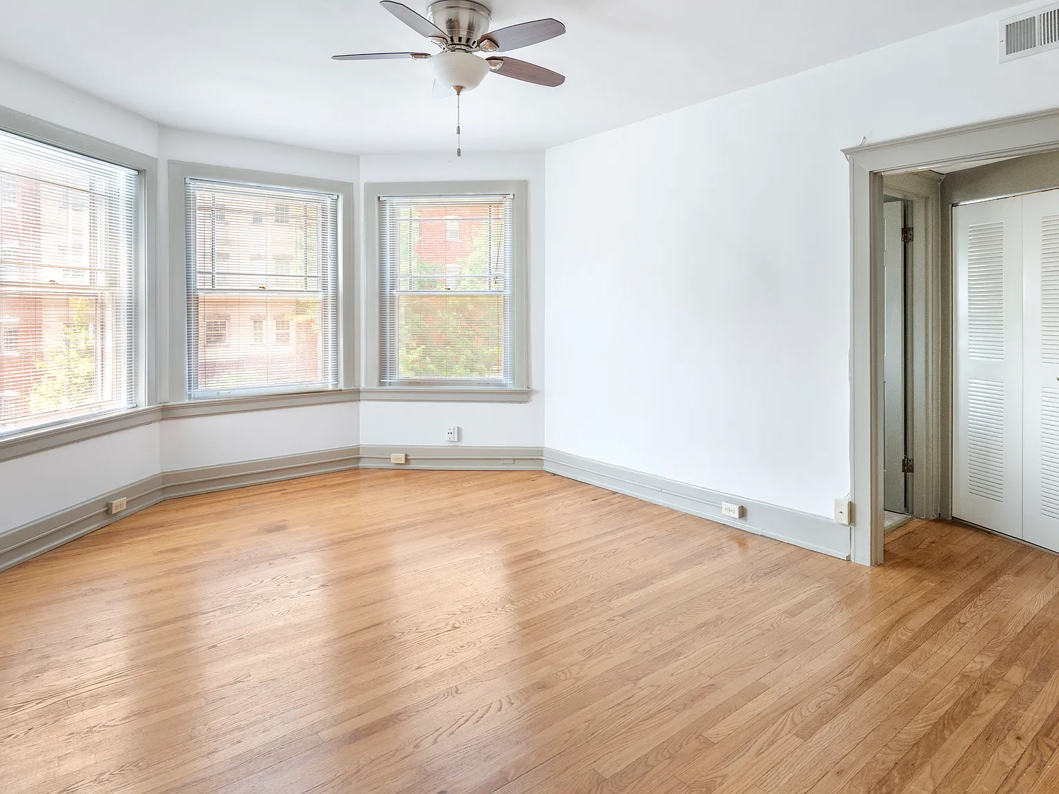 1 bed, $799 — Photo 2