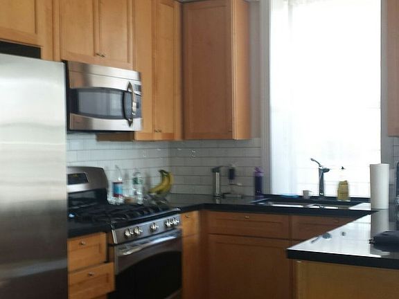 3rd image of 244 E 86th St APT 42