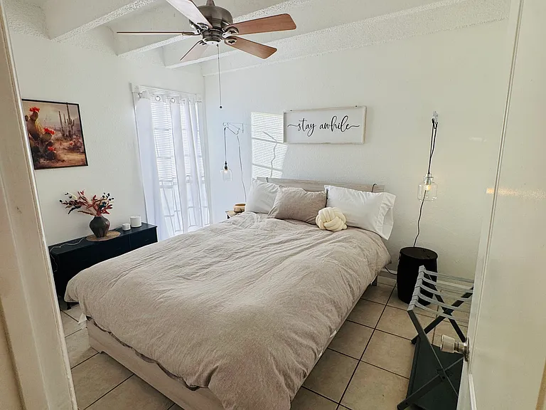 1100 Alvarado Dr SE — Photo 12