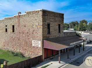 216 Broadway Ave, Belfry, MT 59008