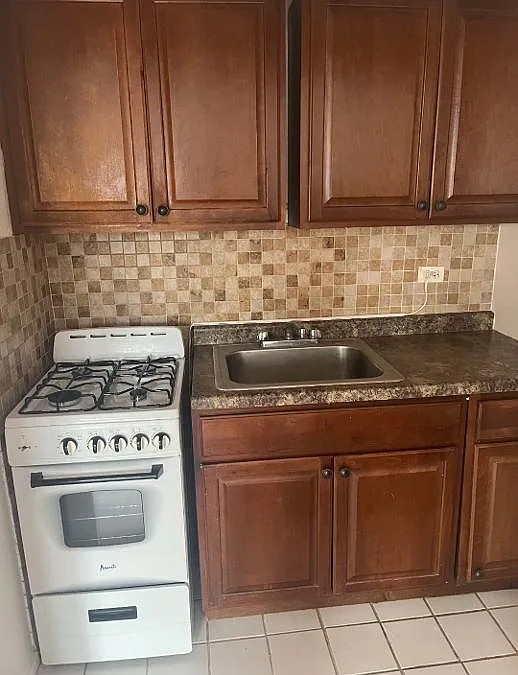 1 bed, 525 sqft, $1,200 — Photo 2