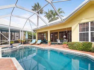 8720 Wakefield Dr, Palm Beach Gardens, FL 33410
