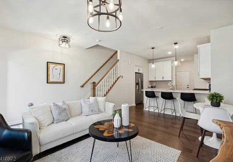 4 Sadie Cir #4104 — Photo 7