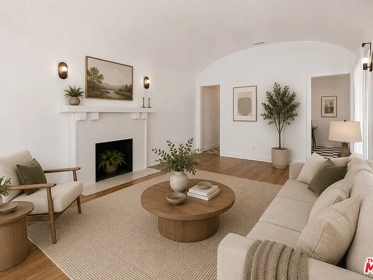 1293 S Sycamore Ave — Photo 3