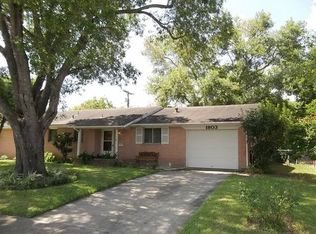 1803 San Jacinto Ave, Victoria, TX 77901