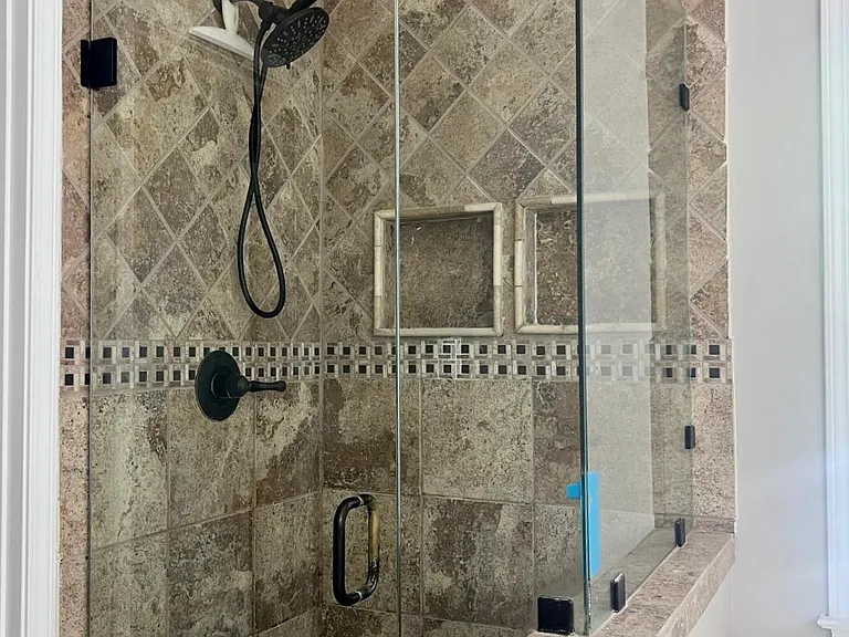 601 Southdale Cir — Photo 20