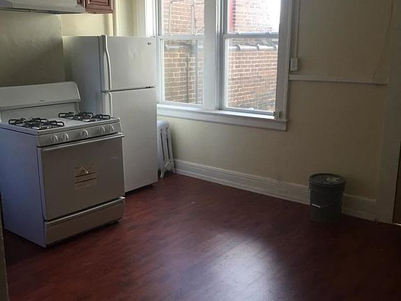 5th image of 11 N Harrison St