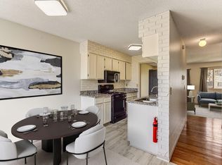 12186 Drake St NW, Coon Rapids, MN 55448