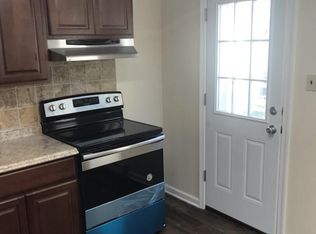 134 S Main St APT 5, Sellersville, PA 18960