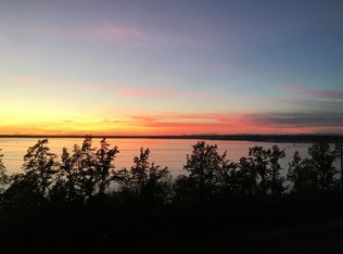 305 S State St, Bellingham, WA 98225