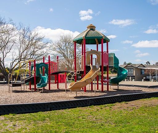 Playground (Community Amenity)
