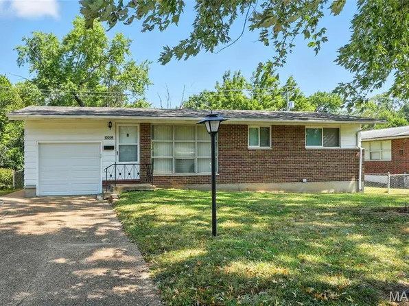 10208 Monarch Dr, Saint Louis, MO 63136