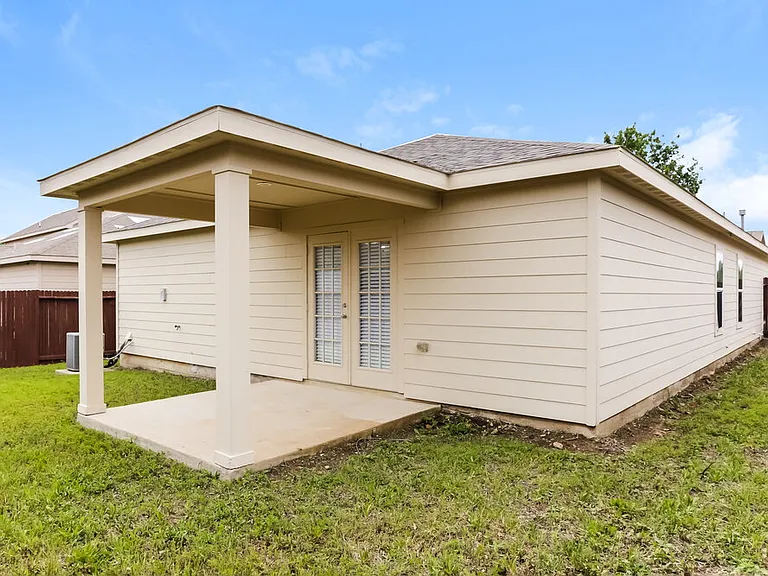 10041 Silent Hollow Dr — Photo 15