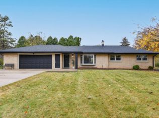 2905 Burlawn Pkwy, Brookfield, WI 53005