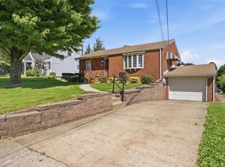 205 Nebraska Dr, Lower Burrell, PA 15068