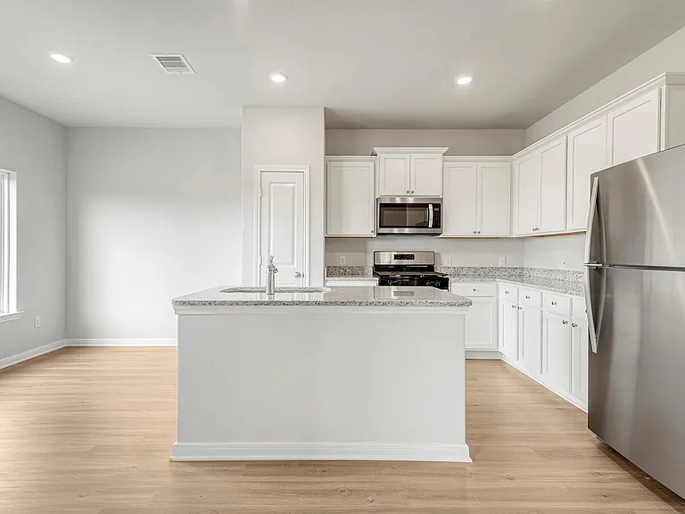 404 Mystic Slopes Dr — Photo 6